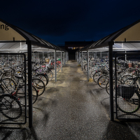 Fahrradparkplatz am Hafen in Nordby.