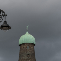 Der Turm ist ein Relikt aus der hohen Zeit von Roe & Co.